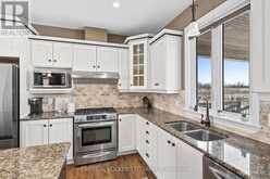 5579 LOMBARDY DRIVE | Ottawa Ontario | Slide Image Twelve