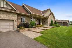 5579 LOMBARDY DRIVE | Ottawa Ontario | Slide Image Three