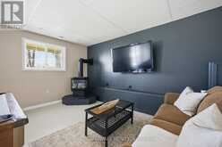100 MCCULLOUGHS LANDING | Perth Ontario | Slide Image Twenty-six