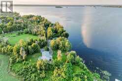 100 MCCULLOUGHS LANDING | Perth Ontario | Slide Image Three