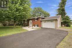 57 GOLF CLUB ROAD | Smiths Falls Ontario | Slide Image Four