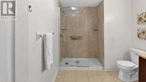 104 PASSAGEWAY PRIVATE | Ottawa Ontario | Slide Image Forty