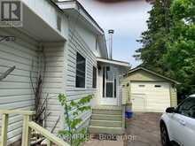 39 LAKE STREET | South Algonquin Ontario | Slide Image Two