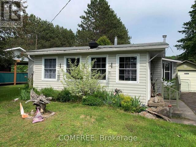 39 LAKE STREET South Algonquin Ontario, K0J 2M0 - 2 Bedrooms Home For Sale