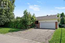 2067 BANGOR STREET | Ottawa Ontario | Slide Image Two