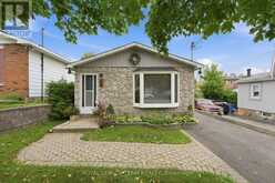 289 MONTFORT STREET | Ottawa Ontario | Slide Image Three