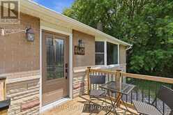1467 MEADOW ROAD N | Ottawa Ontario | Slide Image Three