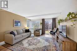 B - 35 ROBINSON AVENUE | Ottawa Ontario | Slide Image Eight
