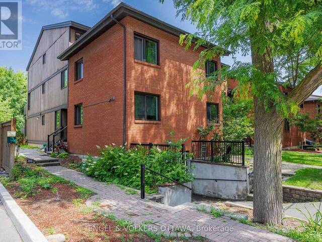 B - 35 ROBINSON AVENUE Ottawa Ontario, K1N 8N8 - 3 Bedrooms Condo For Sale