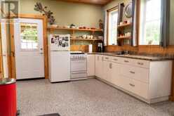 624 WILDLIFE ROAD | Killaloe, Hagarty and Richards Ontario | Slide Image Four