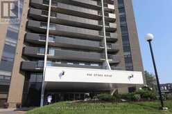 2505 - 900 DYNES ROAD N | Ottawa Ontario | Slide Image One