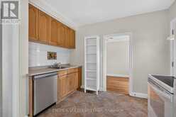 2445 ALTA VISTA DRIVE | Ottawa Ontario | Slide Image Nine