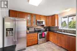 1791 LAMOUREUX DRIVE | Ottawa Ontario | Slide Image Six