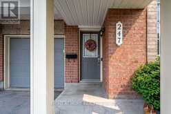 247 FELICIA CRESCENT | Ottawa Ontario | Slide Image Three