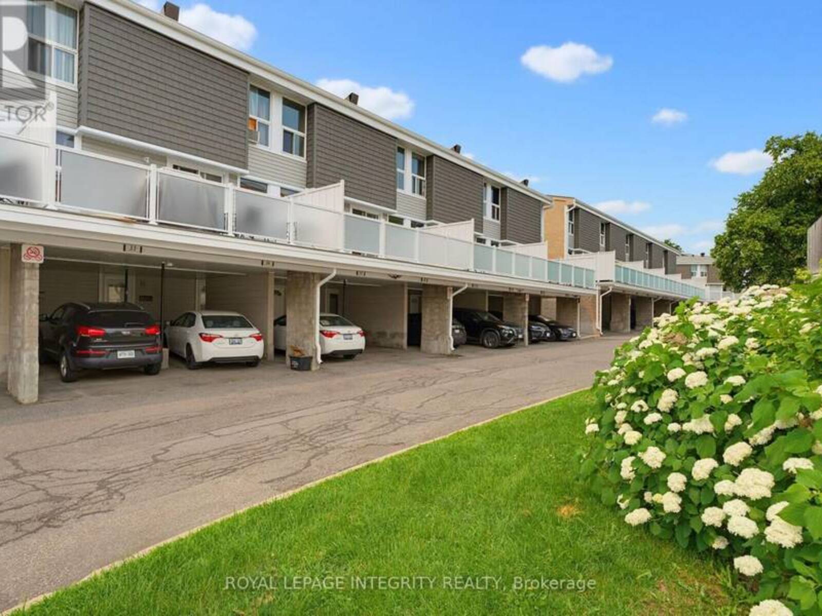 36 - 3415 UPLANDS DRIVE, Ottawa, Ontario K1V 9N3