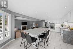 3 NAKOTA WAY | Ottawa Ontario | Slide Image Four