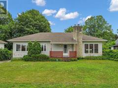 636 MALARTIC AVENUE Ottawa Ontario, K1K 0X3