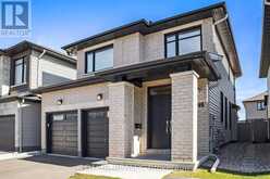 522 ASCENDER AVENUE | Ottawa Ontario | Slide Image Two