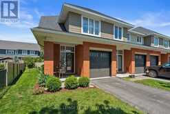 547 KILSPINDIE RIDGE | Ottawa Ontario | Slide Image Two