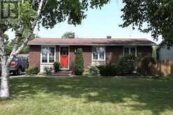 1497 BLACKHEATH STREET | Ottawa Ontario | Slide Image Thirty-seven