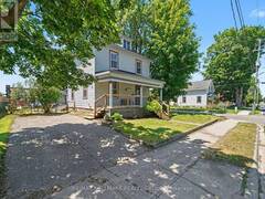 98 DRUMMOND STREET E Perth Ontario, K7H 1H1
