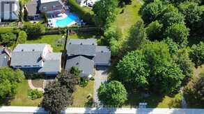61 AMBERWOOD CRESCENT | Ottawa Ontario | Slide Image Two