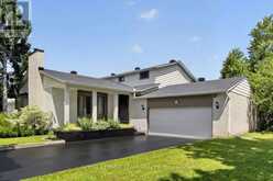 61 AMBERWOOD CRESCENT | Ottawa Ontario | Slide Image Four