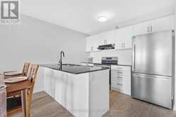 620 PARNIAN PRIVATE | Ottawa Ontario | Slide Image Seven