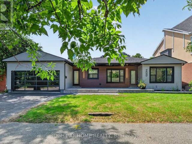 200 ISLAND PARK DRIVE Ottawa Ontario, K1Y 0A4 - 3 Bedrooms Home For Sale