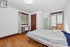 211 B MELROSE AVENUE | Ottawa Ontario | Slide Image Sixteen