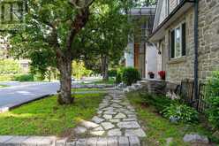 211 B MELROSE AVENUE | Ottawa Ontario | Slide Image Two