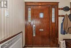211 B MELROSE AVENUE | Ottawa Ontario | Slide Image Four