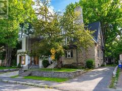 211 B MELROSE AVENUE Ottawa Ontario, K1Y 1V3