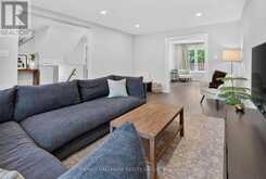 4 CLARET COURT | Ottawa Ontario | Slide Image Nine