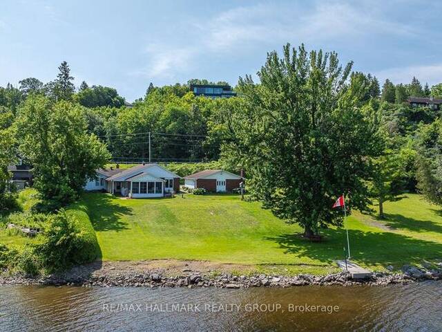 1651 REGIONAL RD 174 HIGHWAY Ottawa Ontario, K4C 1H5 - 3 Bedrooms Waterfront Home For sale