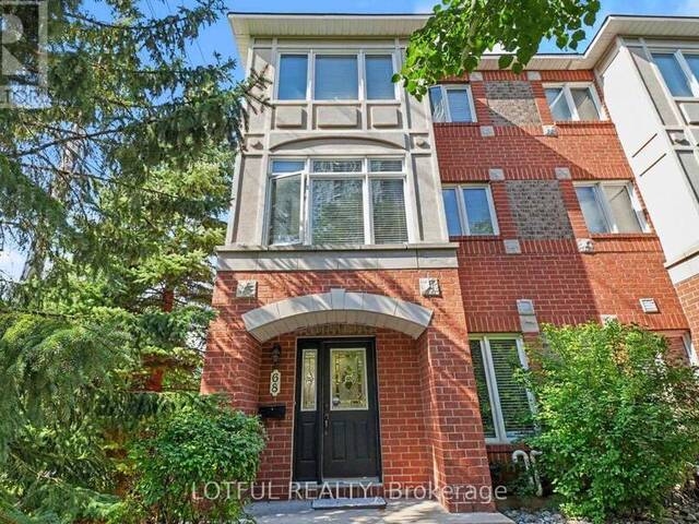 68 METROPOLE PRIVATE Ottawa Ontario, K1Z 1G1 - 2 Bedrooms Condo For Sale