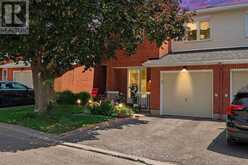 B - 2 MAPLE RIDGE CRESCENT | Ottawa Ontario | Slide Image Fifteen