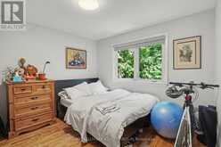 657 GOLDEN AVENUE | Ottawa Ontario | Slide Image Thirteen