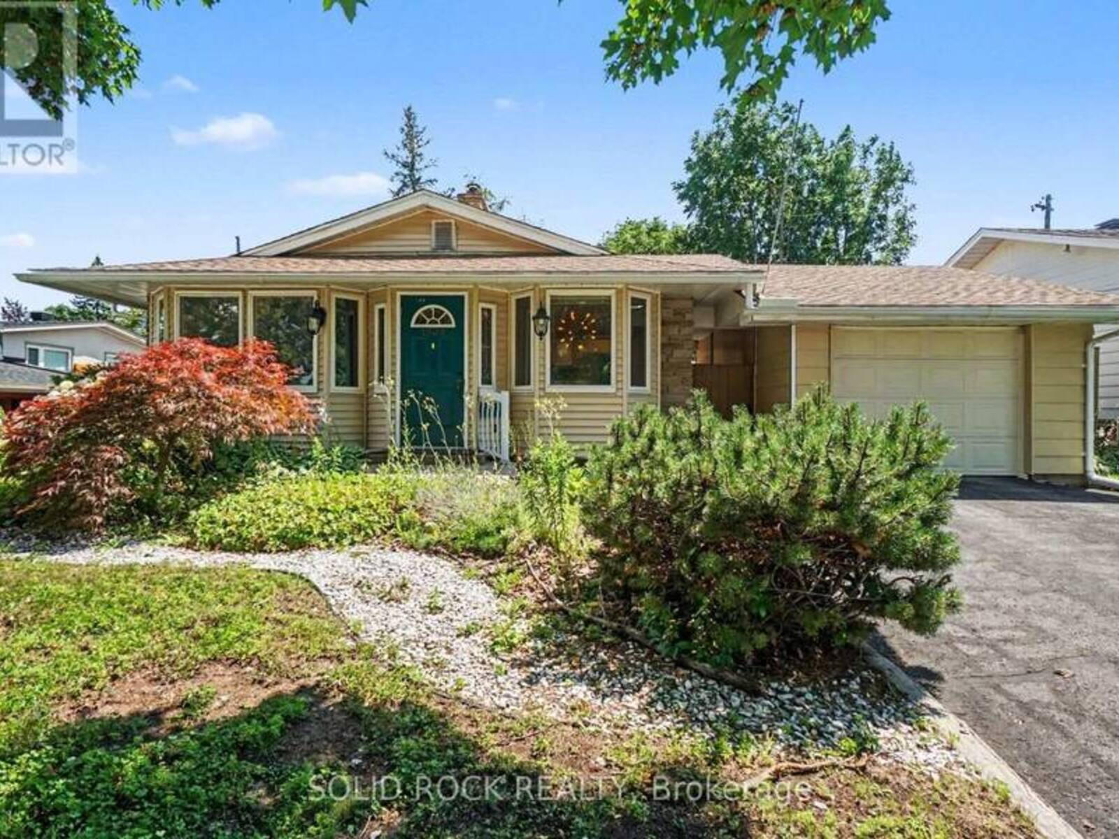 1838 LOUISIANA AVENUE, Ottawa, Ontario K1H 6V1