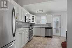 1272 COLLINS AVENUE | Ottawa Ontario | Slide Image Eight