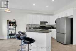 860 PERCIFOR WAY | Ottawa Ontario | Slide Image Twelve