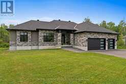 176 COUNTRY MEADOW DRIVE | Ottawa Ontario | Slide Image Two
