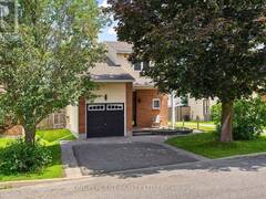 8 RASTILA CRESCENT Ottawa Ontario, K1T 2C6