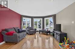 117 CASTEL STREET | Alfred and Plantagenet Ontario | Slide Image Four