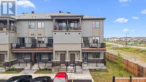 210 PARNIAN PRIVATE | Ottawa Ontario | Slide Image One