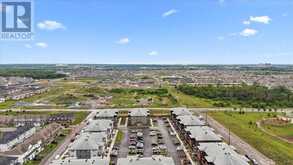 210 PARNIAN PRIVATE | Ottawa Ontario | Slide Image Thirty-two