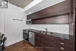 2010 - 324 LAURIER AVENUE W | Ottawa Ontario | Slide Image Six