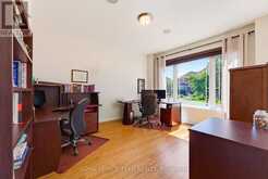 7 TRADEWINDS DRIVE | Ottawa Ontario | Slide Image Four