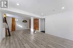 935 GOREN AVENUE | Ottawa Ontario | Slide Image Nineteen