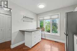 19 LIGHTFOOT PLACE | Ottawa Ontario | Slide Image Eight